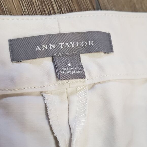 Ann Taylor Shorts Size 6 - Picture 14 of 15